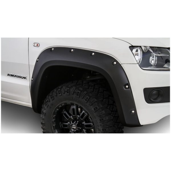 Bushwacker 171905-02 Black Pocket/Rivet Style Smooth Finish 4-Piece Fender Flare Set for 2017-2022 Volkswagen Amarok (Excludes Diesel); Fits 61.2 In. Bed