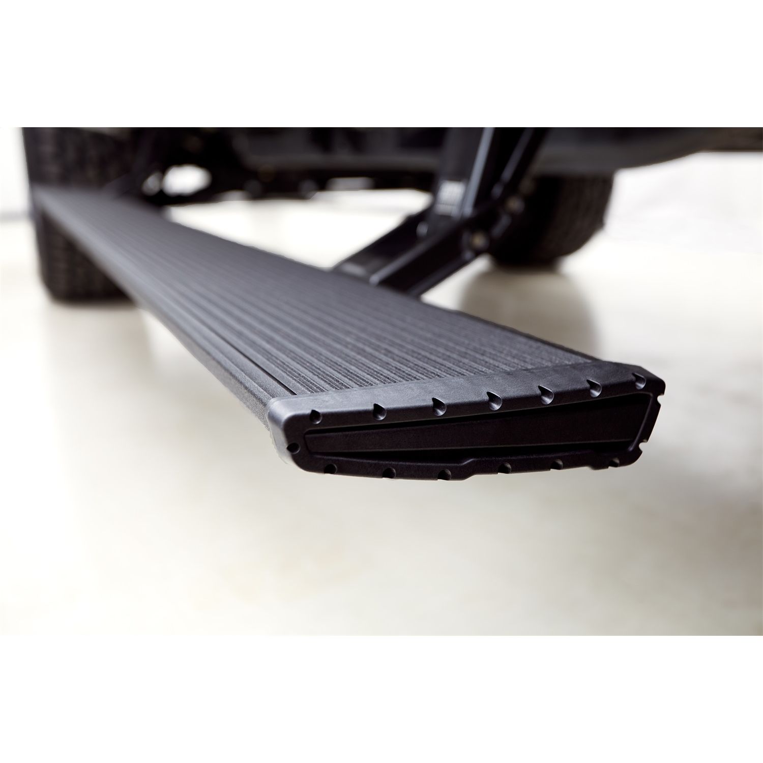 AMP Research 78239-01A PowerStep Xtreme Running Boards Plug N Play System for 2019-2021 Ram 1500 Classic, 2018 Ram 1500, 2019-2021 Ram 2500/3500-Diesel Only for 2019, All Cabs except for Mega Cab with AirRide