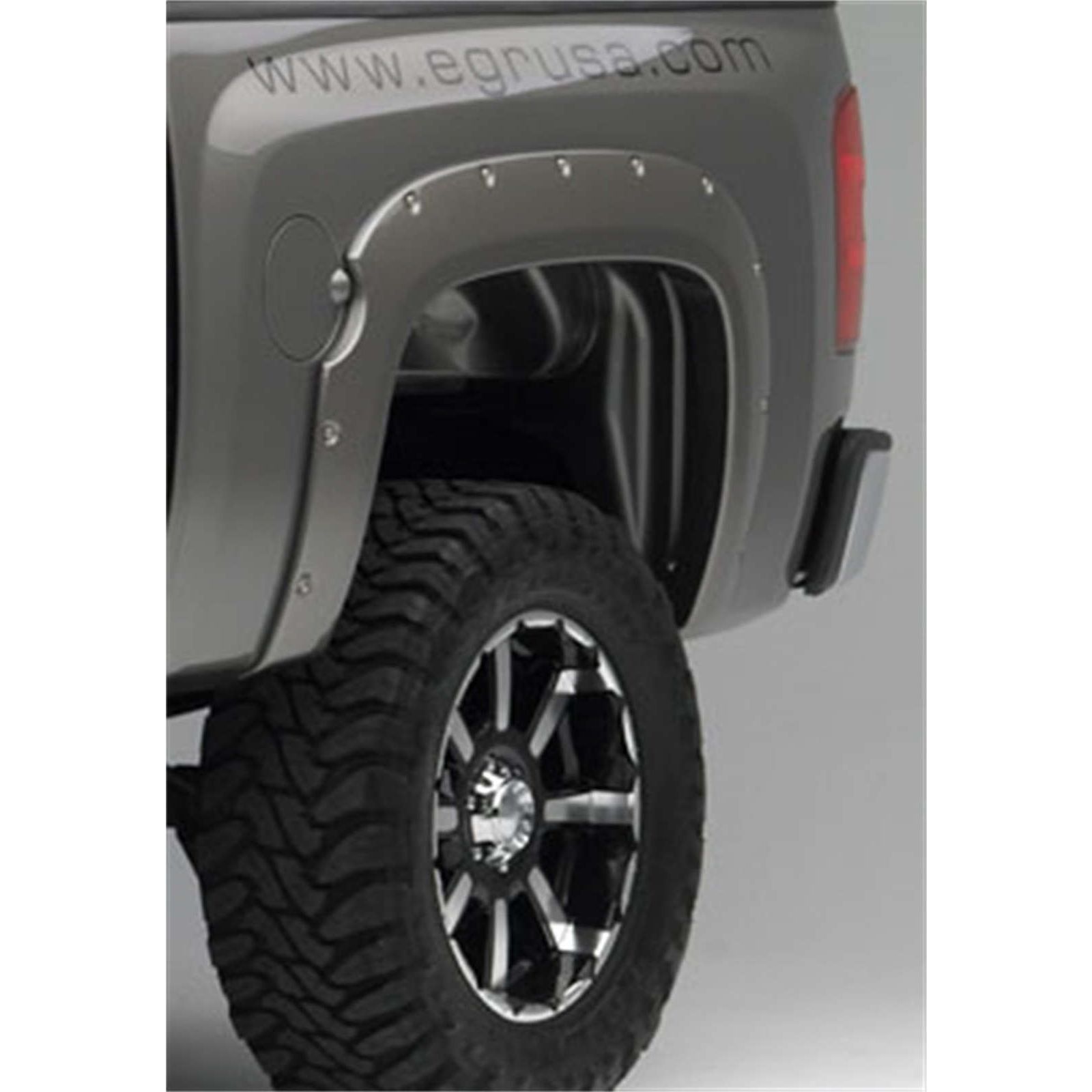 EGR - 791504R - USA Black Bolt-On Style Fender Flares