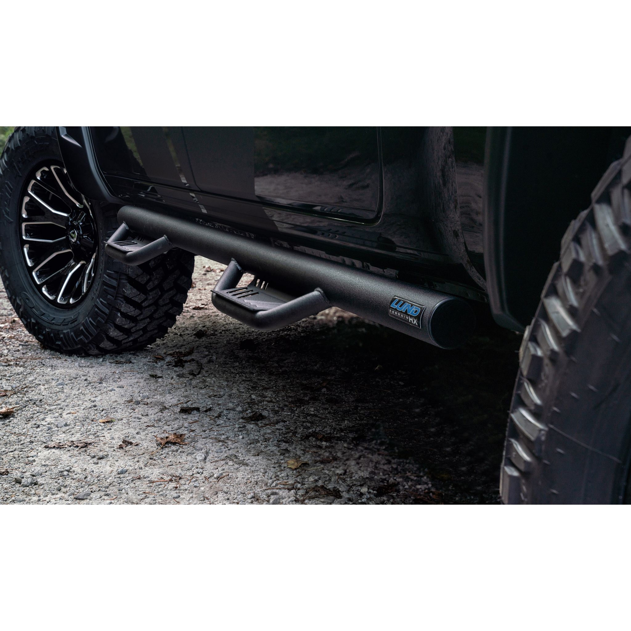 Lund 34641020 Black Steel Terrain HX Step Nerf Bars for 2019-2022 Chevrolet Silverado 1500/GMC Sierra 1500 Crew Cab